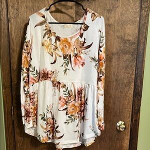 Be Stage Floral Ivory Top